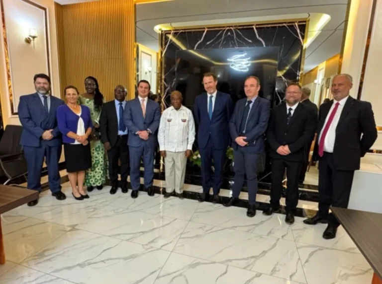 Mansa Team meets Liberia President Joe Boakai.